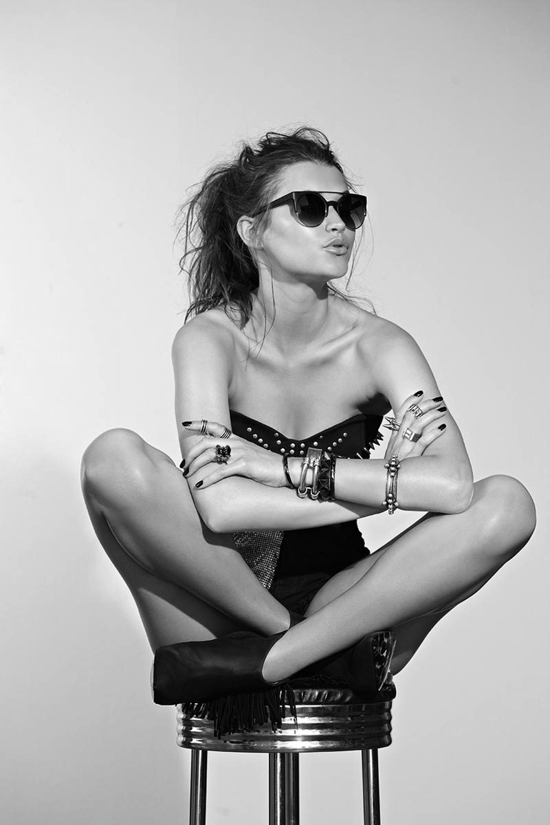 Sassy girls in Singapore — step in, relax, and chat live