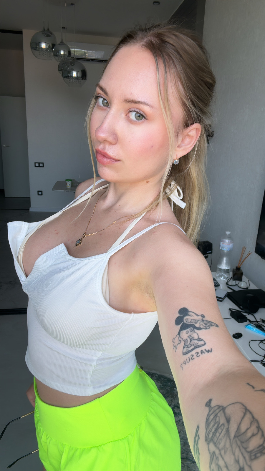 KateV in her underwear in Singapore