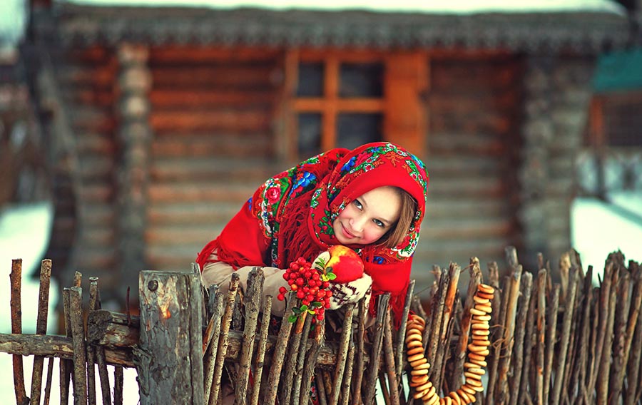 Sexy girl Women in Slavic costumes in Singapore