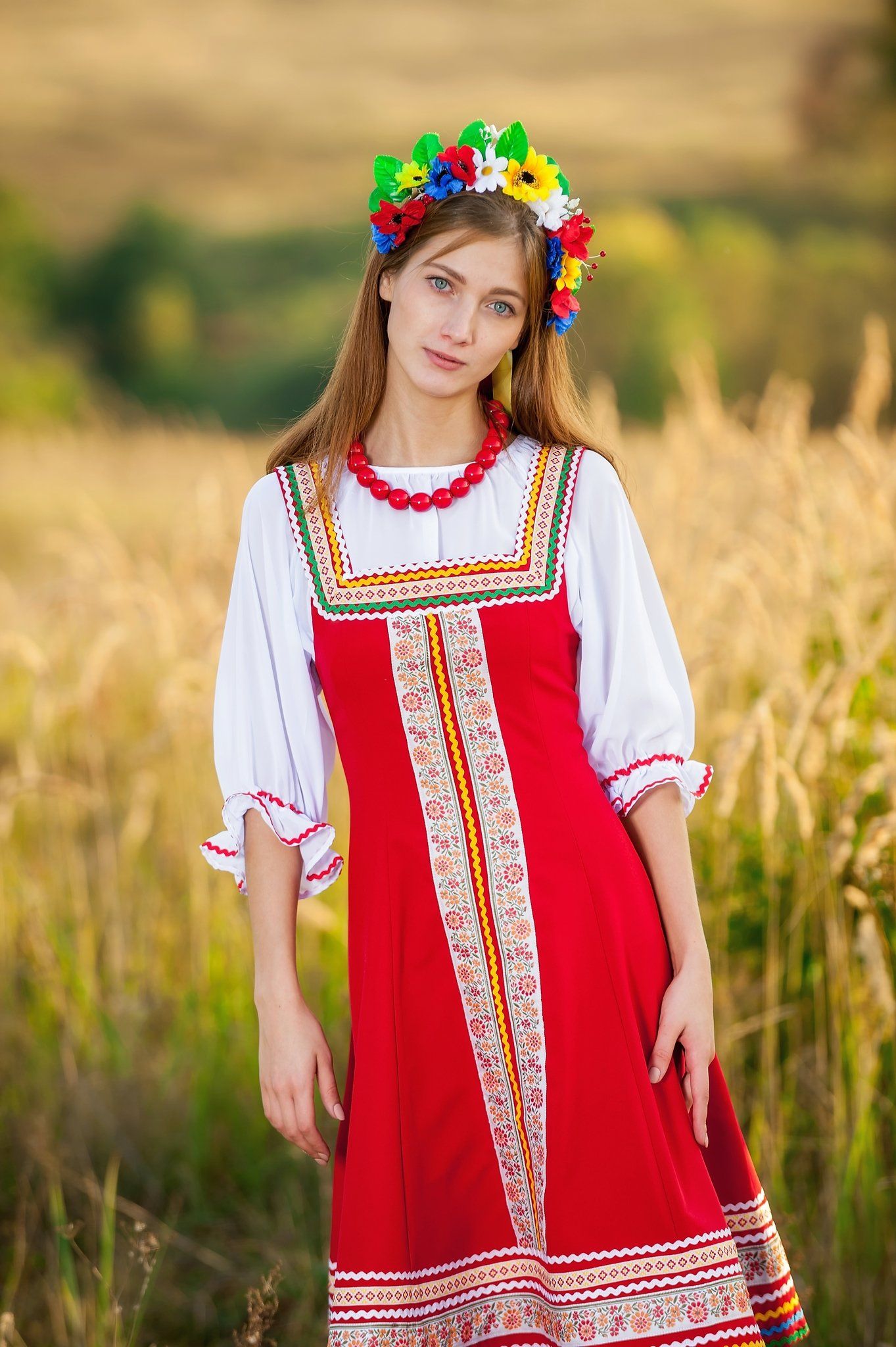 Women in Slavic costumes in Singapore — step in, relax, and chat live