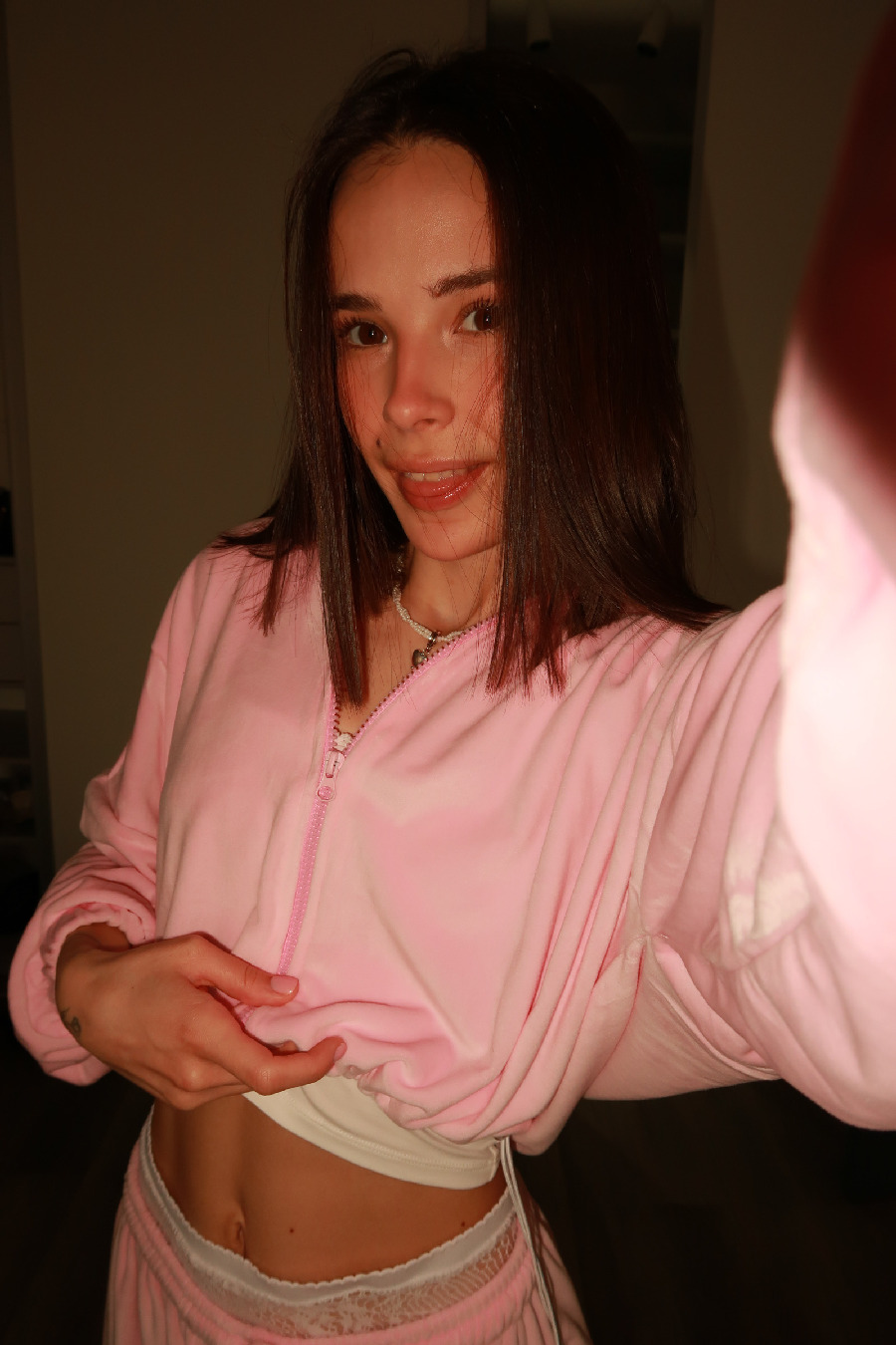 Tina brings the glow — live moments in Singapore